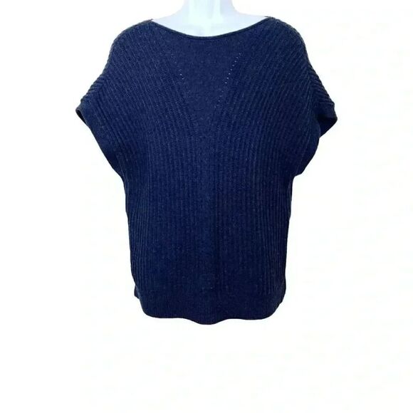 Banana Republic Women's Navy Cotton/Nylon Side Snap Sweeter - Picture 1 of 12